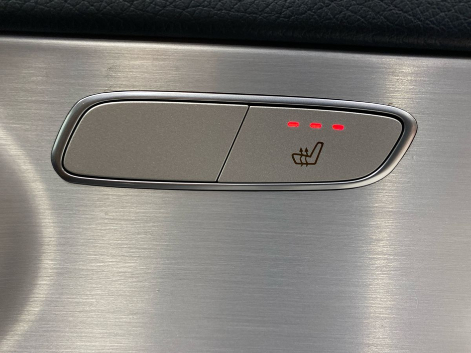 2023 Mercedes-Benz GLC Class GLC 300 de 4MATIC AMG Line | Reversing Camera, Parking Assistance, Heated Seats €55,950