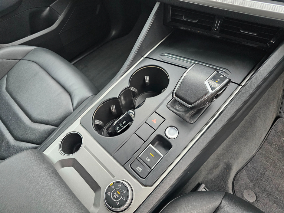 2019 Volkswagen Touareg 3.0 TDI 4M 231HP 4DR A AUTO €26,950