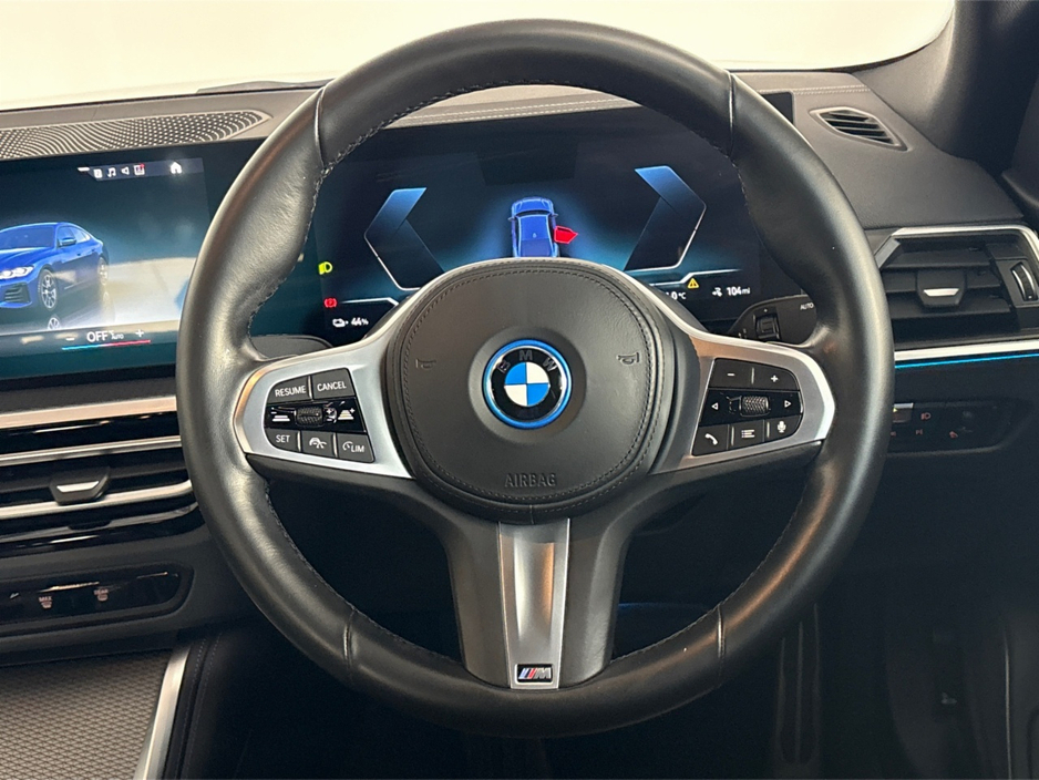 2022 BMW i4 EDRIVE40 M SPORT **LEATHER HEATED SEATS**MULTIFUNCTIONAL STEERING WHEEL**FULL DIGITAL DASH**CRUISE CONTROL**APPLE CAR PLAY**DRIVE MODES**AUTO LIGHTS**AUTO HOLD**ELECTRIC TAILGATE**ISOFIX** €35,795