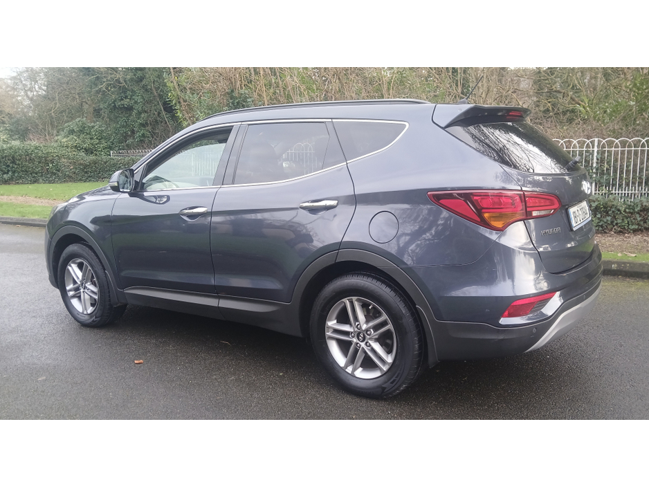 2018 Hyundai Santa Fe **NEW NCT 2028** 2.2 D EXECUTIVE 4WD 5dr - IRISH CAR €19,995