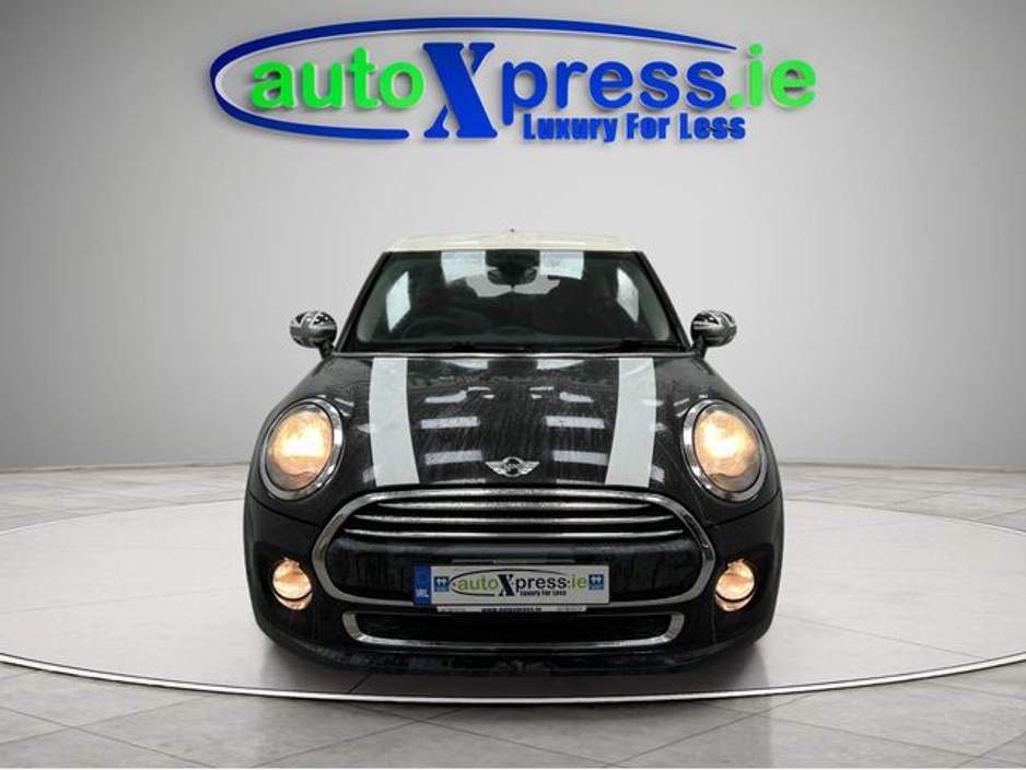 2016 MINI Cooper 1.2 Automatic, Reversing camera €13,895