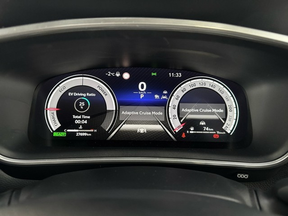 2023 Toyota Corolla Cross 2.0 Sport Hybrid *Black Roof* €34,950