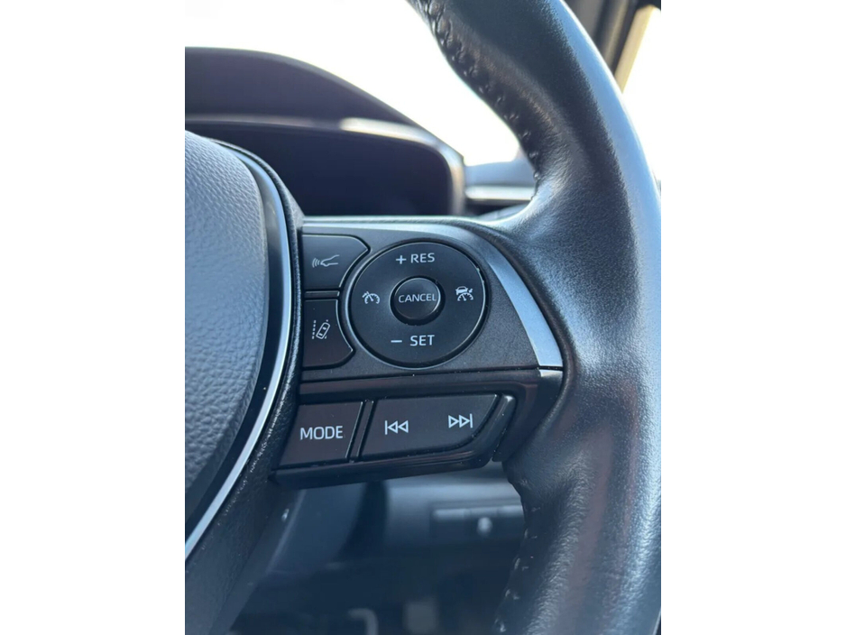 2022 Toyota Corolla 1.8 Hybrid Luna Saloon €20,500