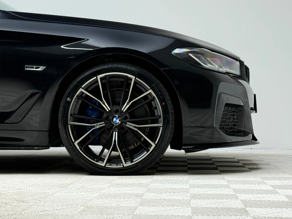 2023 BMW 5 Series 530E M SPORT PRO TOURING €43,990