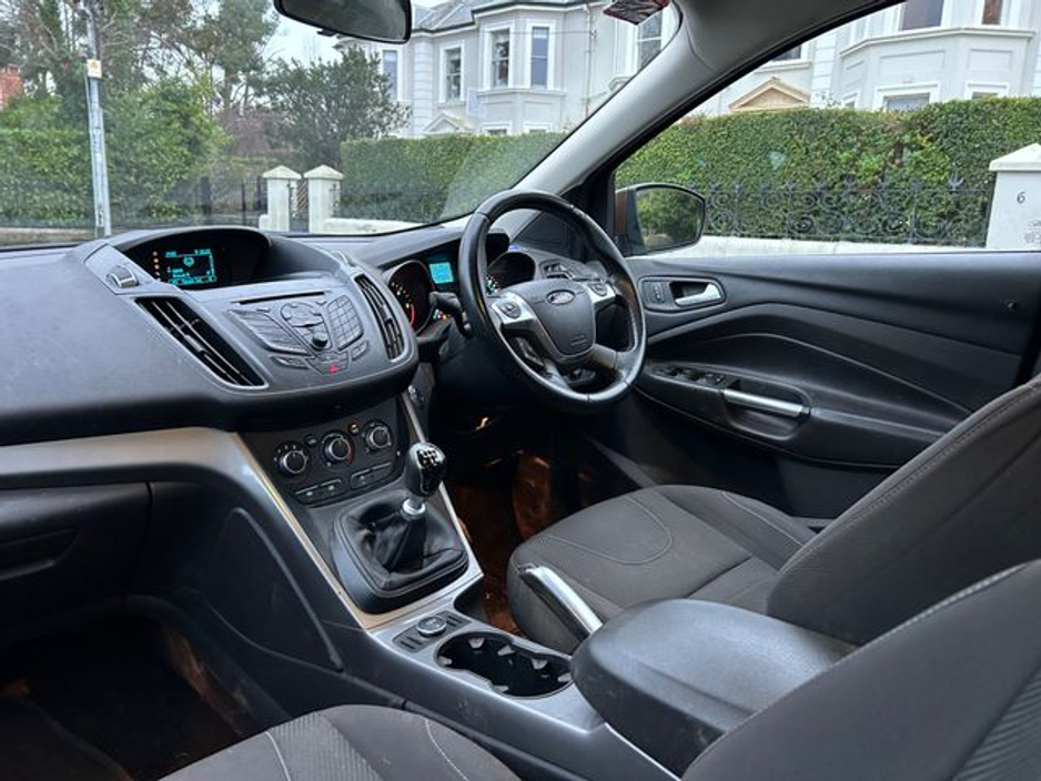2015 Ford Kuga 2.0 TDCI Zetec 2WD *SALE AGREED* €6,950