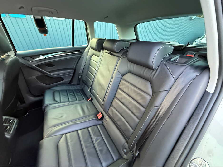 2019 Volkswagen Golf HIGHLINE PRO - 2.0L DIESEL - AUTO - 12M WARRANTY - CAR: 1600 €21,950