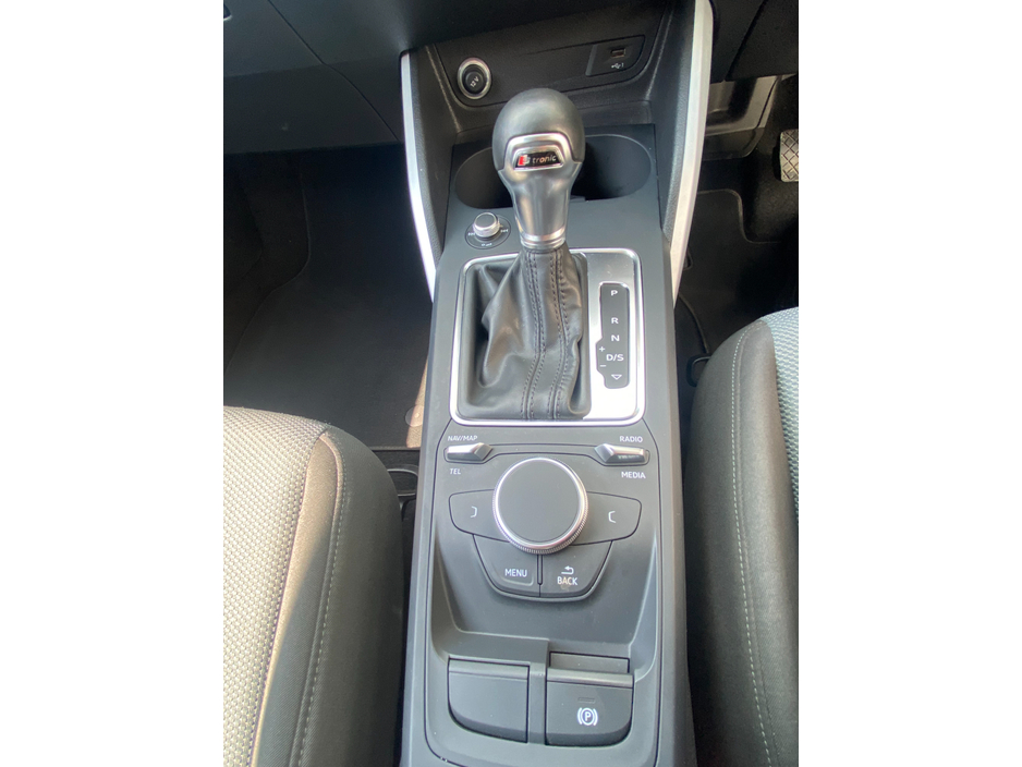 2017 Audi Q2 1.0 TFSI 116 S-TRONIC SE @ Waltons Garage Ranelagh €21,950