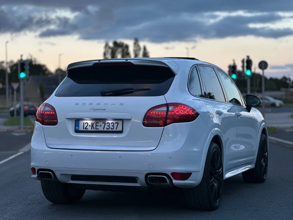 2012 Porsche Cayenne 3.0 V6 5DR 2ST €21,995