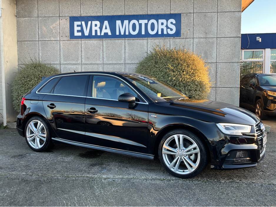 2020 Audi A3 S-LINE HATCHBACK AUTOMATIC 1.4 PETROL //ONLY 5653 MILES//HIGH SPEC//HEATED HALF LEATHER SEATS//KEYLESS ENTRY//REVERSE CAMERA//BLIND SPOT WARNING//CARPLAY// €25,950