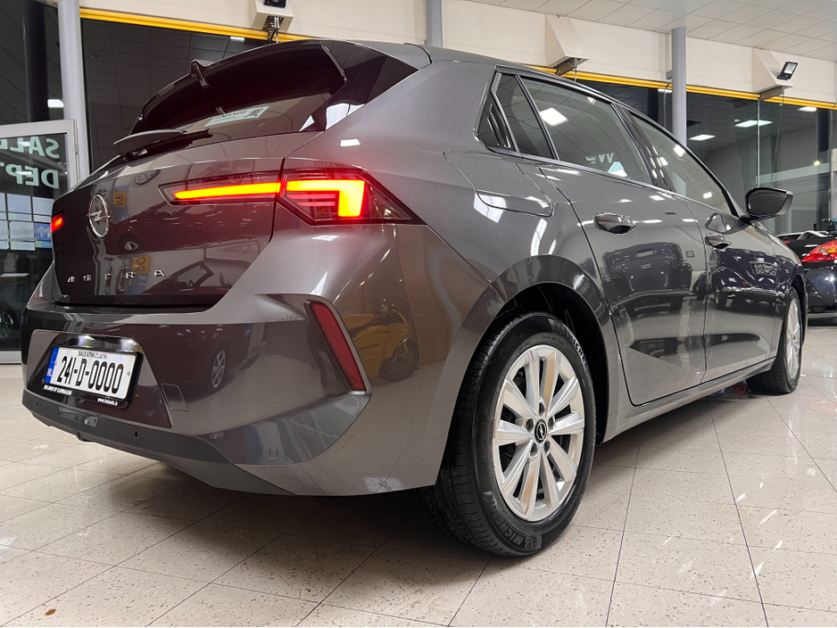 2024 Opel Astra AUTOMATIC DIESEL Best Value As New  **Finance Arranged/High Spec/Automatic www.bolands.ie Est.1955 €25,950