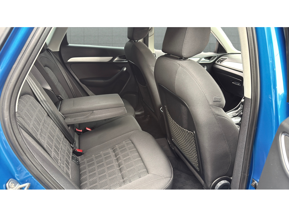 2017 Audi Q3 *S-LINE SPEC* AUTO / 76,000KM / AUTO / ELECTRIC BLUE COLOUR / 12MONTH WARRANTY €21,900