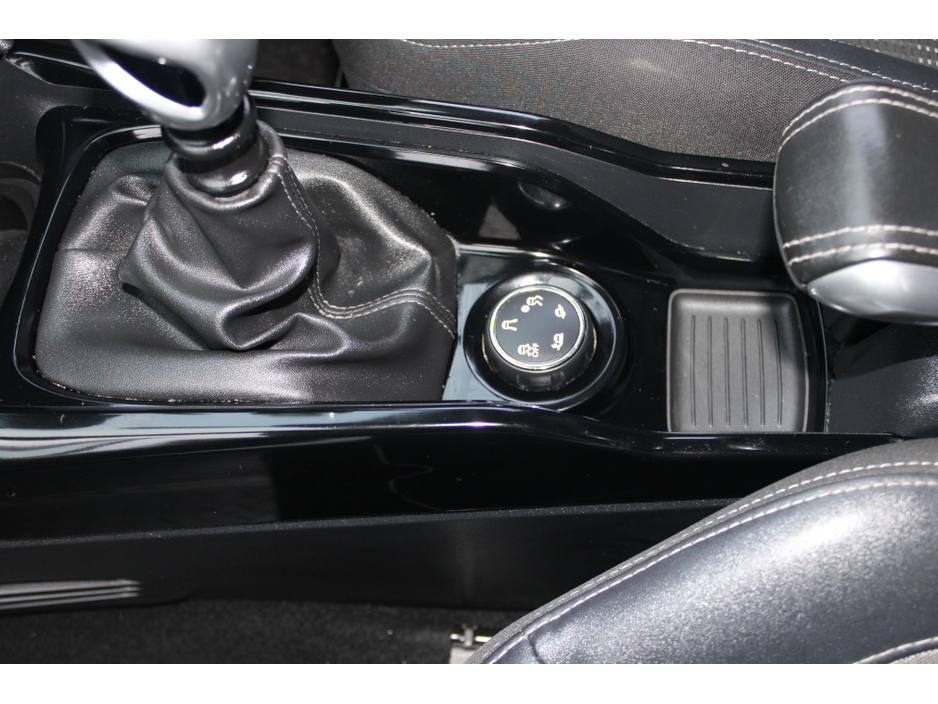 2019 Peugeot 2008 1.2 PURETEC ALLURE 5DR €11,250