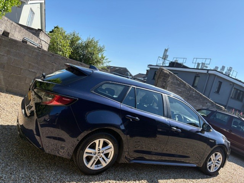 2021 Toyota Corolla Icon Tech Touring 1.8 Hybrid Auto CVT HEV €18,900