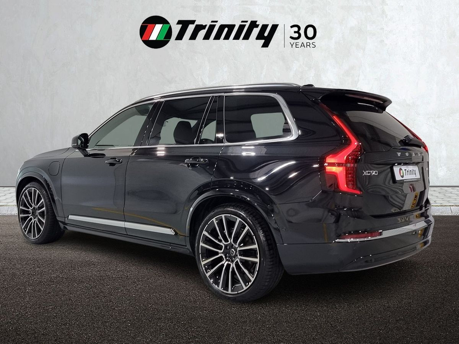 2025 Volvo XC90 * ULTRA * T8 2.0 PHEV * AWD * AUTOMATIC * STUNNING SUV * TRINITY VOLKSWAGEN *