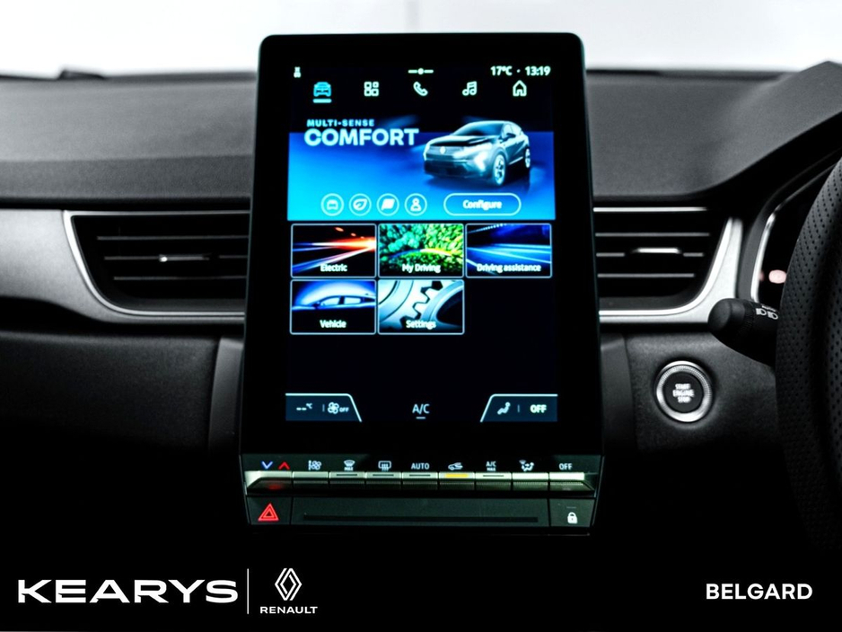 2026 Renault Captur Order your 261 Techno Full Hybrid E-Tech 160 TODAY! €36,190