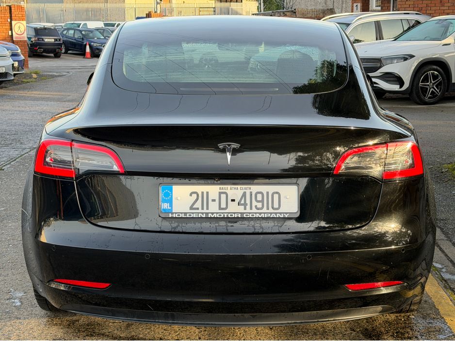 2021 Tesla Model 3 STANDARD PLUS...PAN ROOF €21,750