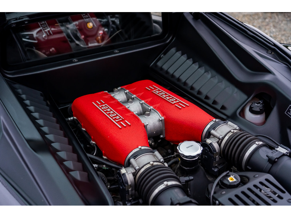 2013 Ferrari 458  €249,950