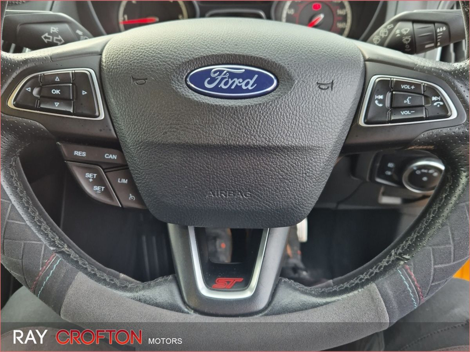 2018 Ford Focus 2.0 TDCi 185PS ST2 €22,950