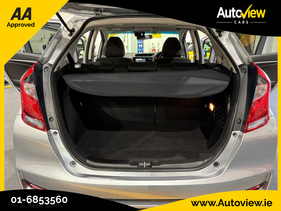 2019 Honda Jazz /Fit 1.5 Self-Charging Hybrid Automatic. AA APPROVED // FINANCE & NATIONWIDE DELIVERY AVAILABLE // SIMI DEALER €14,995