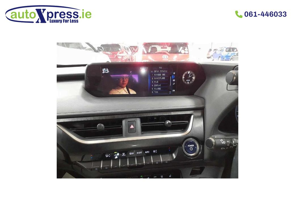 2021 Lexus UX 250 H 2.0 L Hybrid F SPORS Auto. €30,995