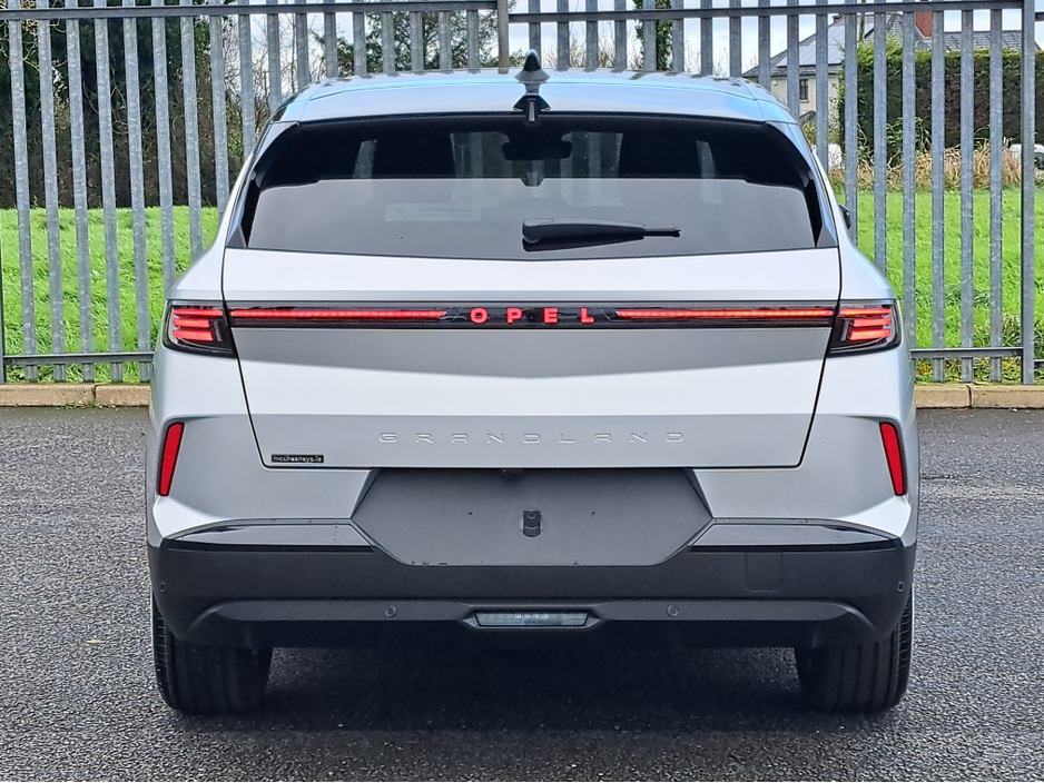 2026 Opel Grandland GS MHEV 136BHP **LEATHER AND COMFORT PACK** €49,500