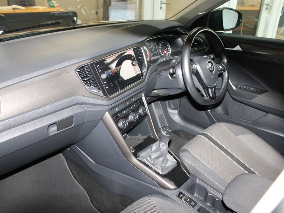 2019 Volkswagen T-Roc Design 1.6tdi M6f115hp 5DR €20,500