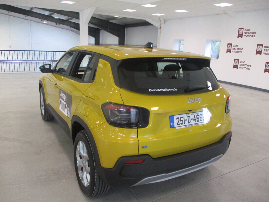 2025 Jeep Avenger AVENGER BEV 54KWH ALTITUDE 156HP €33,245