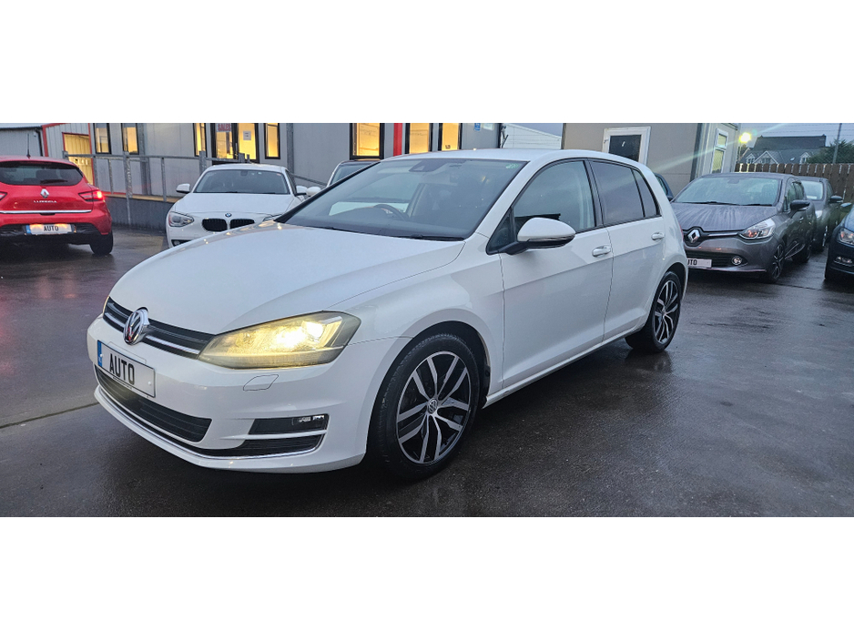 2016 Volkswagen Golf auto 1.4 highline tsi dsg low kms fully loaded €14,250