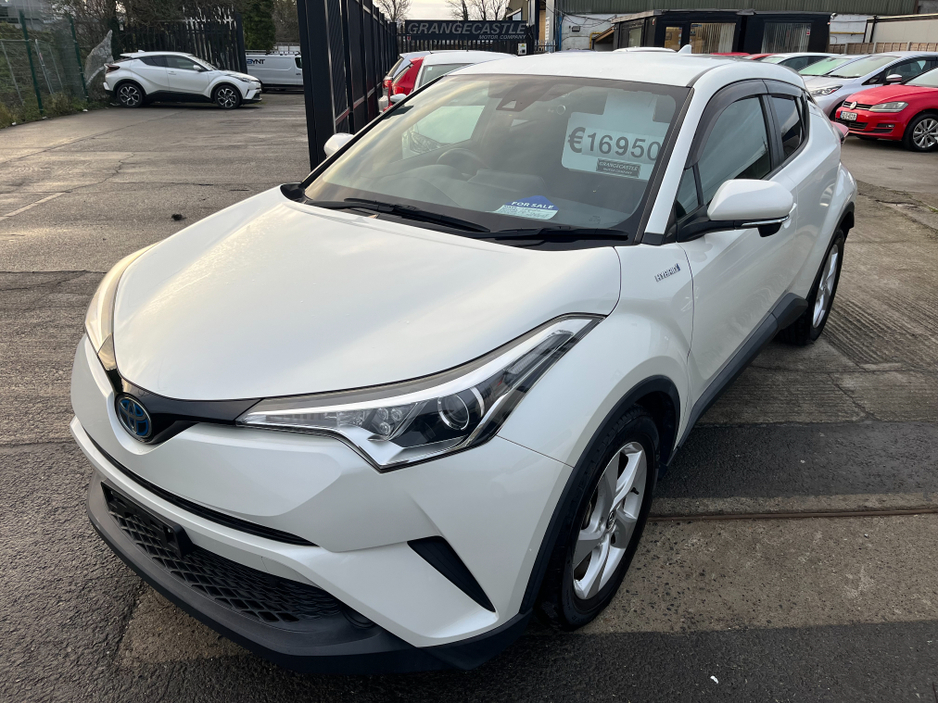 2017 Toyota C-HR 1.8 HYBRID AUTO LOW KM €16,950