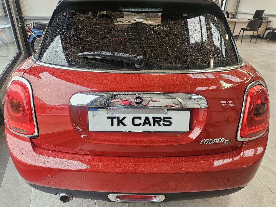 2018 MINI Hatch Cooper D Auto €14,950