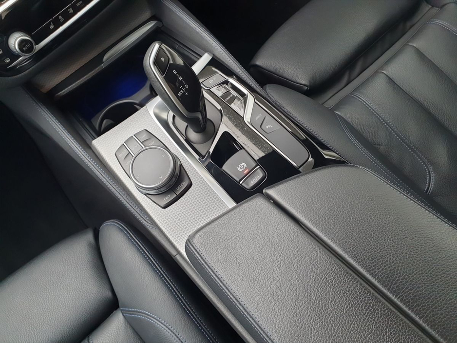 2020 BMW 5 Series 530e M Sport Saloon €32,995