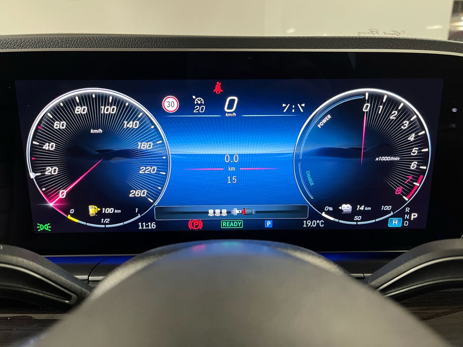 2026 Mercedes-Benz GLE Class 400e AMG 4Matic - 20 Inch Alloys - Reversing Camera - Ambient Lighting - Sat Nav - Climate Control - Electric Heated Seats - Keyless Start - Apple CarPlay/Android Auto €118,375