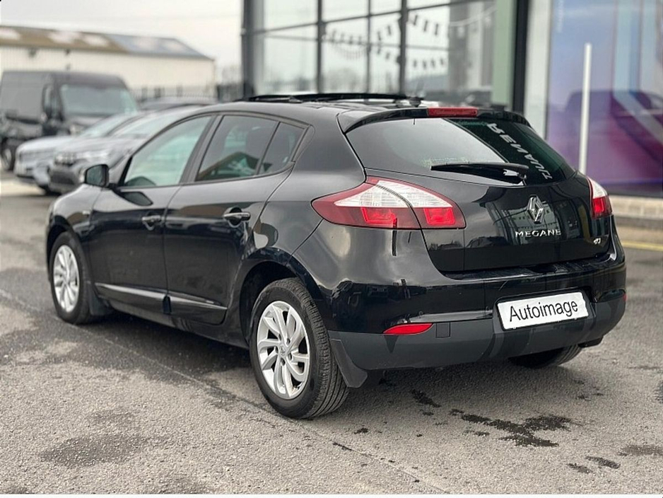 2016 Renault Megane 1.5 DCI 95 LIMITED (Straight Cash price) €6,950