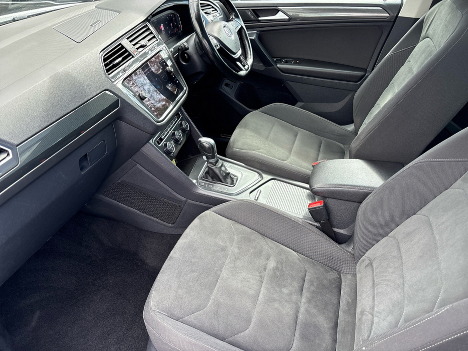 2019 Volkswagen Tiguan R-LINE 2.0 TDI D7F 150HP 5DR AUTO €19,950
