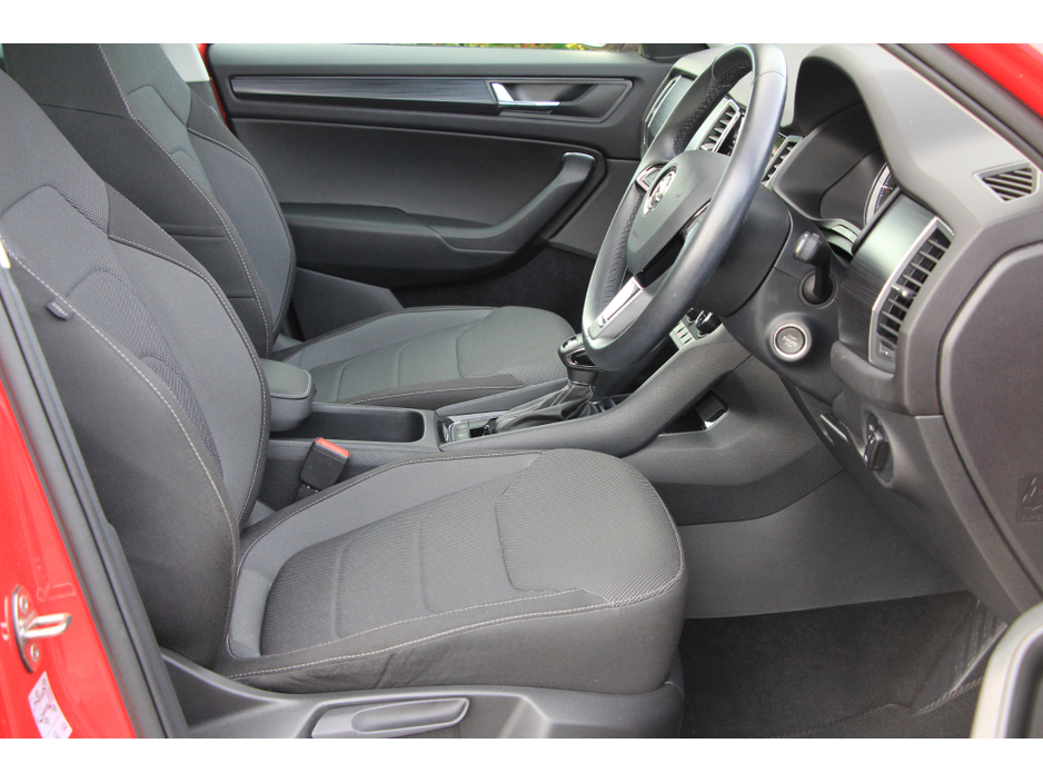2018 Skoda Kodiaq DSG * Low KMs *Sunroof * 7 seats Huge spec €28,950