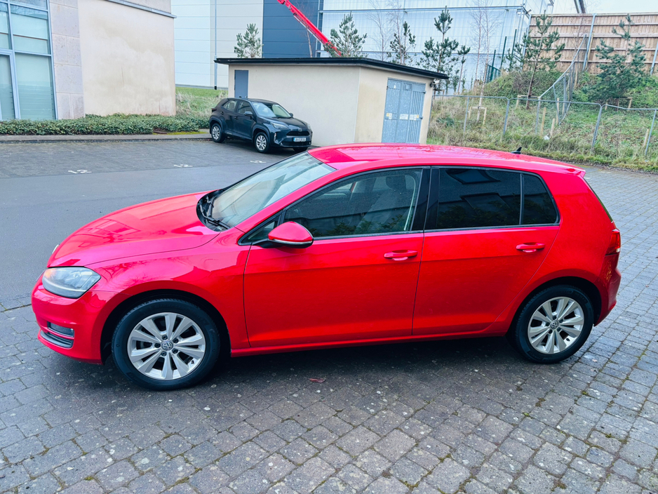 2015 Volkswagen Golf  €12,950