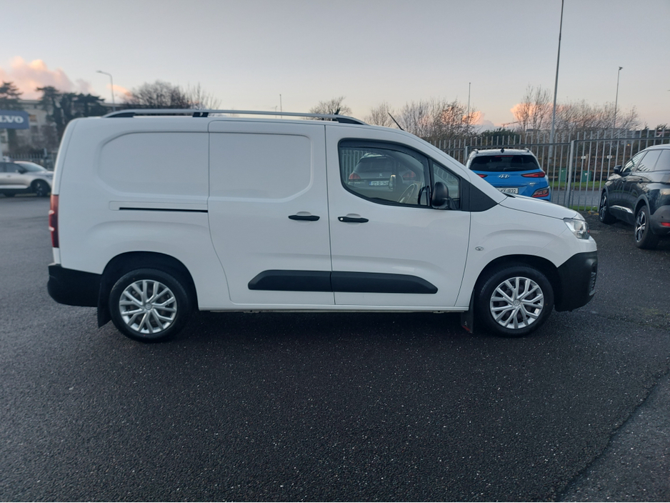 2020 Citroen Berlingo ENT 1.5 BLUEHDI 100 1 1.0T XL 4DR €10,950