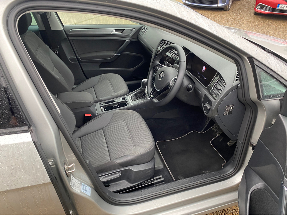 2019 Volkswagen Golf 1.2 tsi comfortline tech edition €19,950