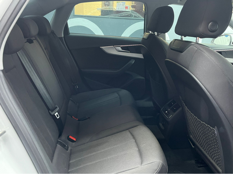2021 Audi A4 €32950 2021 AUDI A4 35 TDI ADVANCED AUTOMATIC HEATED SEATS - REVERSE CAMERA - CRUISE CONTROL - CARPLAY €32,950
