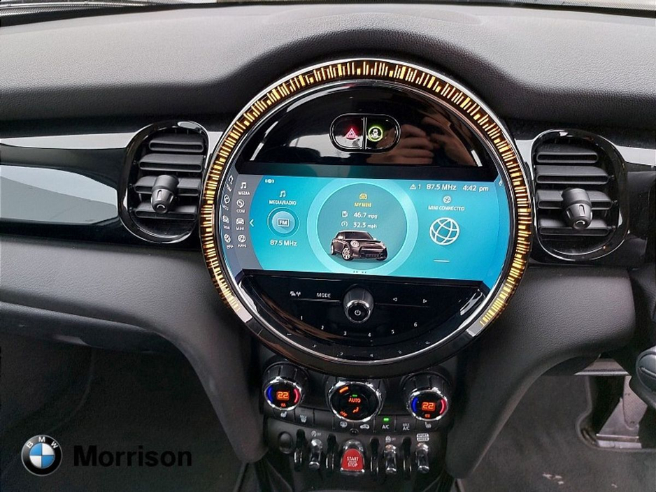 2023 MINI Hatch COOPER Cooper Classic Auto €25,995