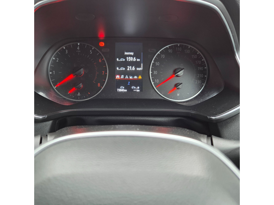 2022 Renault Captur 1.0 TCe 90 DFull Iconic €19,999