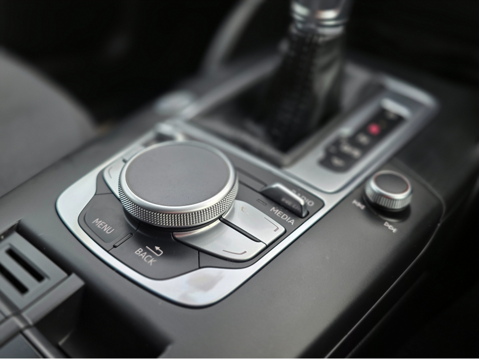 2014 Audi A3 ( 142 REG ) SALOON 1.4 TFSI PRIVACY GLASS REVERSING CAMERA - PARKING SENSORS ALLOYS - SIMI DEALER - LOW ROAD TAX BAND €14,950