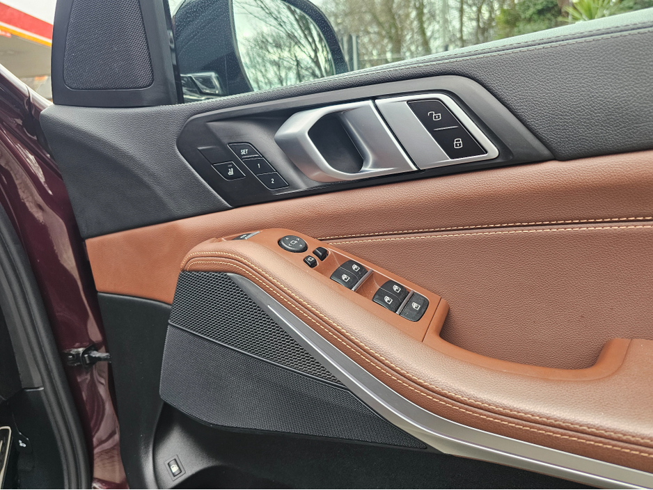 2022 BMW X5 X5 45E M-SPORT XDRIVE AUTO. AMETRIN METT. HUGE SPEC. FINANCE ARRANGED. SIMI. AA APPROVED. €58,950