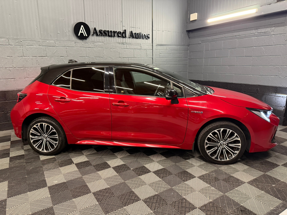 2019 Toyota Corolla 1.8 Hybrid Luna Sport Hatchback €18,900