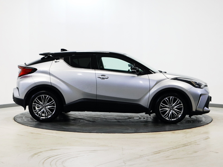 2023 Toyota C-HR *81* HYBRID SOL 4DR AUTO €25,800