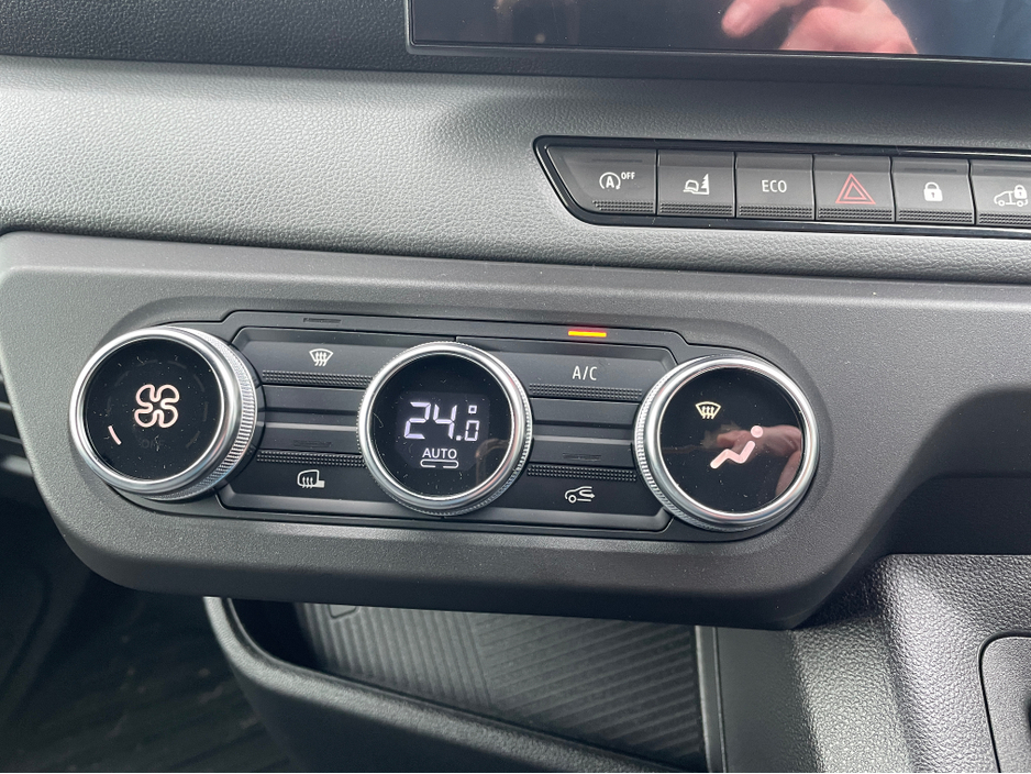 2026 Nissan Interstar L2 H2 FWD 150 SV Premium Automatic Heated Windscreen Reverse Camera €36,948