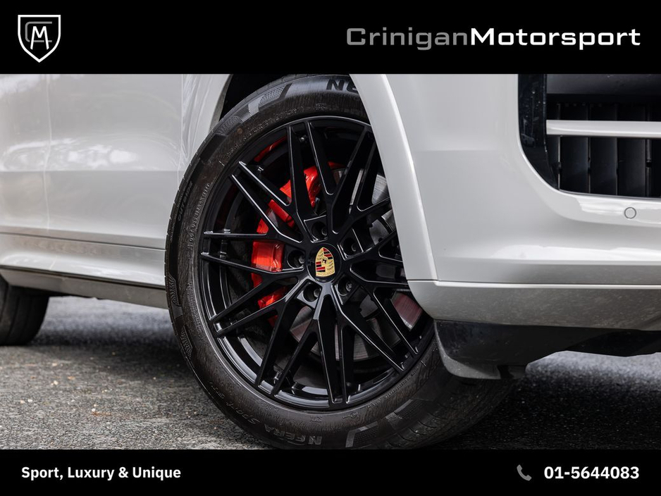 2023 Porsche Cayenne 3.0 E-Hybrid SportDesign New Model €89,900