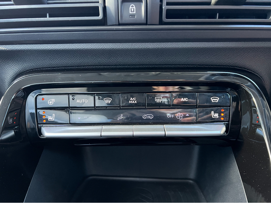 2026 Citroen C3 eMax BEV 320 44kWh 113HP €27,800