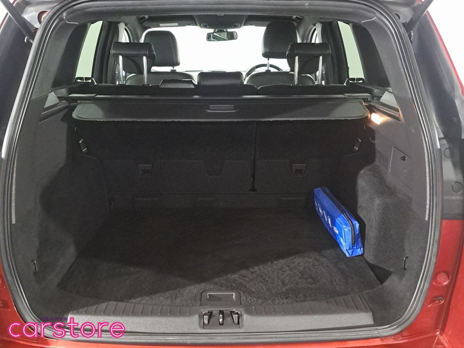 2017 Ford Kuga 1.5TDCi 120PS FWD ST-Line €19,880