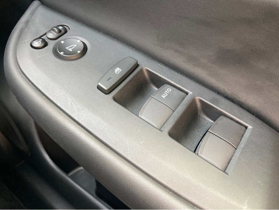 2020 Honda Fit 1.5i Petrol Hybrid Automatic €19,250